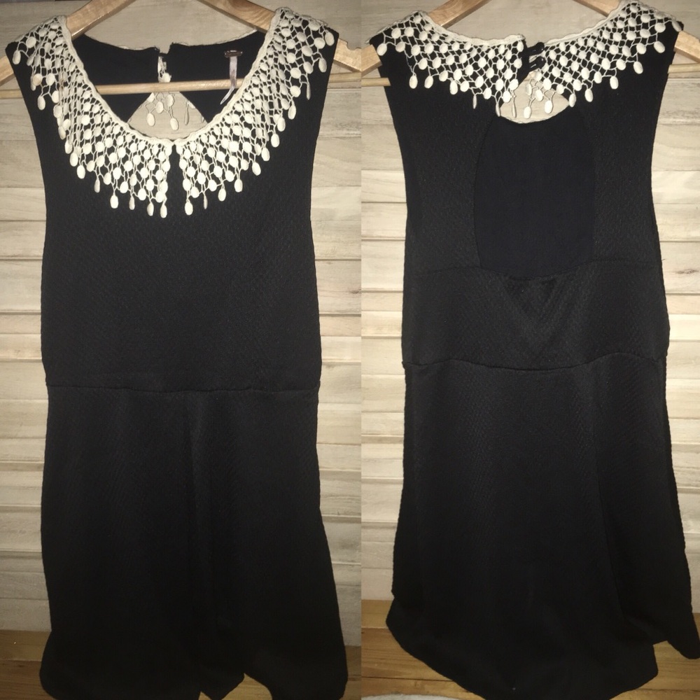 Free people lace collar dress - size M